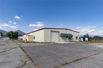 221 Lyndale Avenue Hamilton, MT 59840