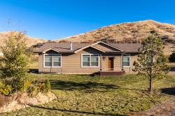 1032 Mcguire Avenue Highwood, MT 59450