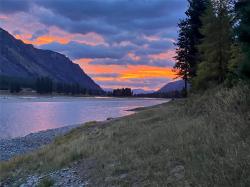 1646 River Road W Plains, MT 59859