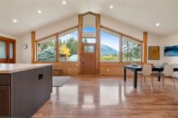 183 Middle View Trail S Columbia Falls, MT 59912