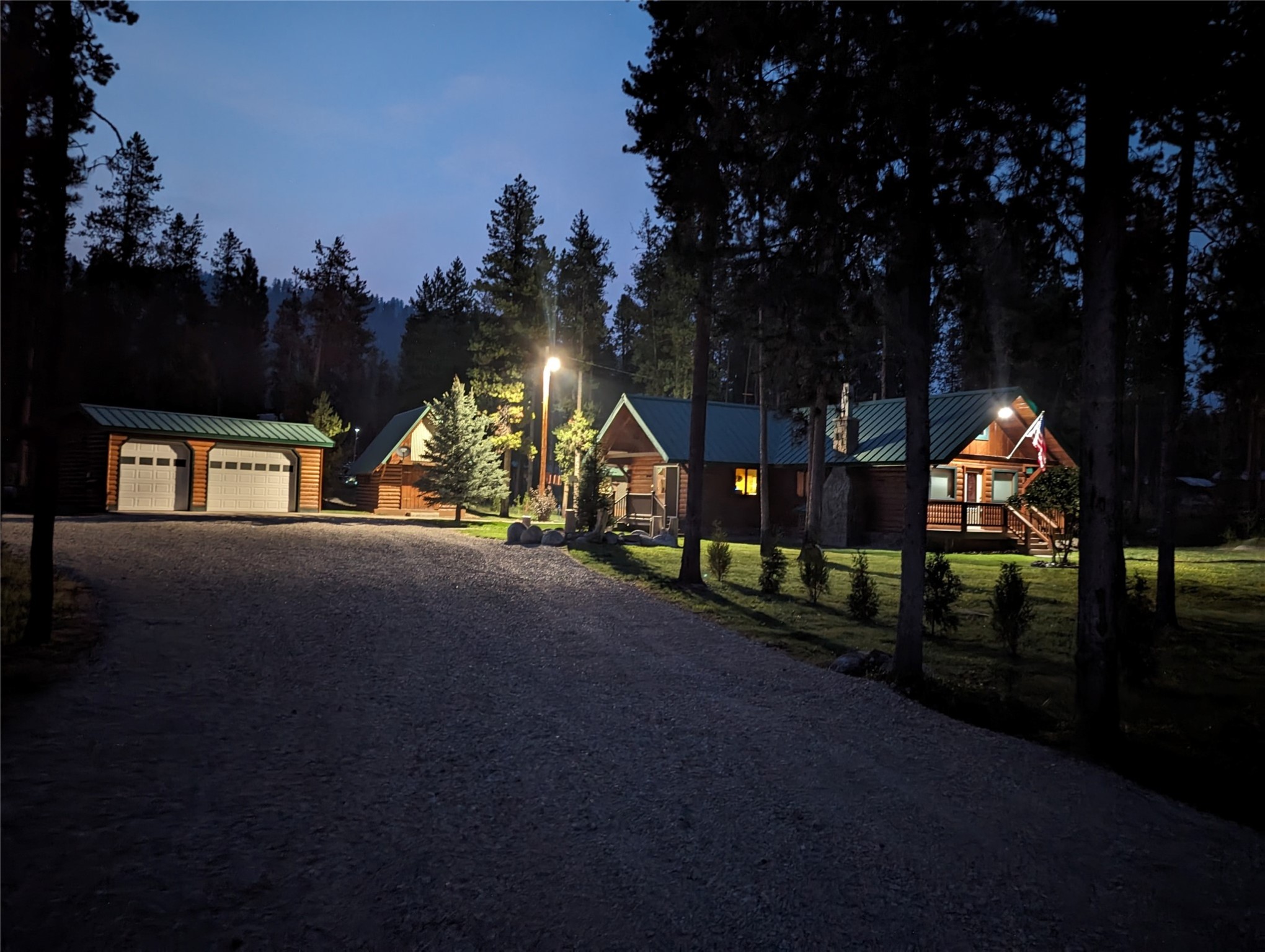 MLS 30011428 206 W E Street Sula, MT 59871