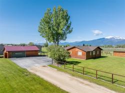 4585 Hoover Lane Stevensville, MT 59870