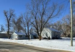 129 S Main Street Strandburg, SD 57265