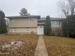 911 Parkway Drive Clear Lake, SD 57226