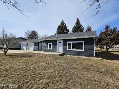 219 11Th Street NW Watertown, SD 57201