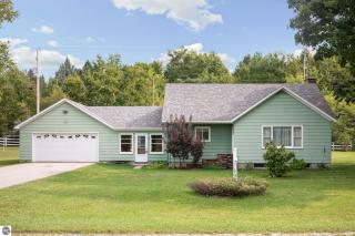MLS #1940349 - 10981 S Tower Road Maple City, MI 49664