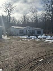 2802 Coulter Creek Trail Central Lake, MI 49622