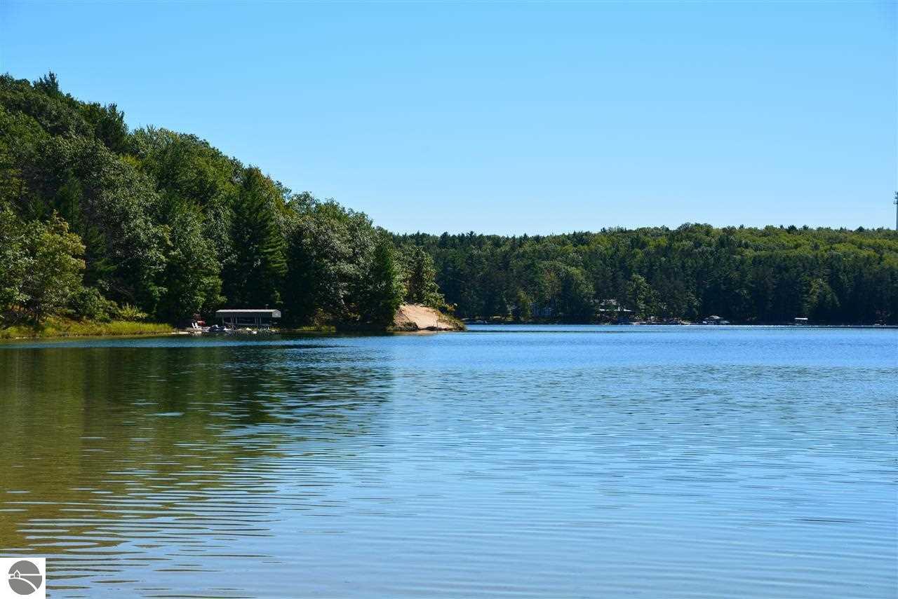 match & flirt with singles in lake leelanau Find houses for sale in lake leelanau, mi and compare real estate listings online connect with a lake leelanau real estate expert at houses321com™ to find a home. match & flirt with singles in lake leelanau Find houses for sale in lake leelanau, mi and compare real estate listings online connect with a lake leelanau real estate expert at houses321com™ to find a home.