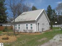 206 George Street, Kalkaska, MI 49646