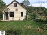 4049 Main Street, Mayfield, MI 49666
