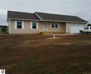 8531 King Arthurs Court, Kingsley, MI 49649