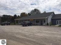 9899 Honor Highway, Honor, MI 49640