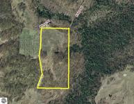 7350 N Ance Road, Northport, MI 49670