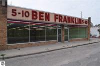 1110 E Eighth Street, Traverse City, MI 49686