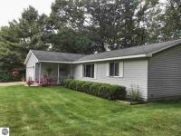 809 E Airport Road, Traverse City, MI 49686