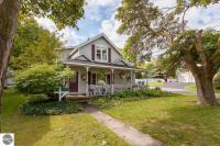 911 Randolph Street, Traverse City, MI 49684