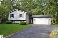 5147 Jacks Trail, Traverse City, MI 49684