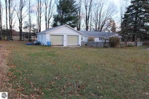 11238 S Us-31, Williamsburg, MI 49690