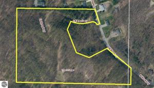 Remainder Parc Broadway, Suttons Bay, MI 49682