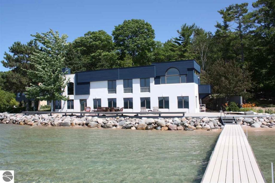 Traverse city professional singles group Destination to meet other middle-aged singles? - Solo Travel Forum - TripAdvisor