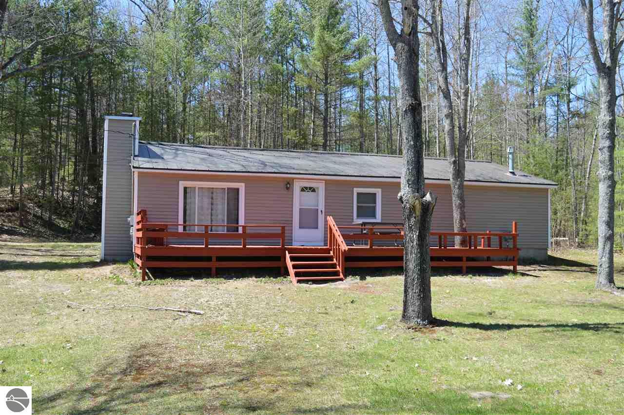 7093 W Wc Cross Dr Kalkaska Mi 49646 Realtor Com