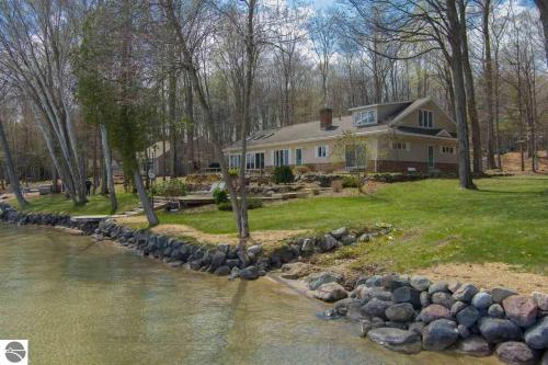 Homes For Sale On Torch Lake