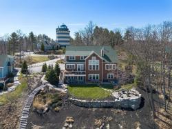 47 Lighthouse Cliffs Road Laconia, NH 03246