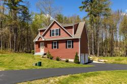 49 Laperle Drive Rochester, NH 03867
