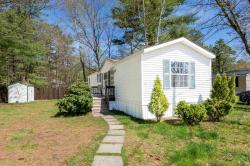 12 Melrose Drive Rochester, NH 03868