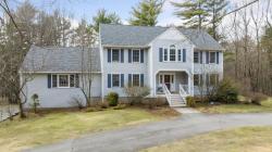 7 Red Fox Road Windham, NH 03087
