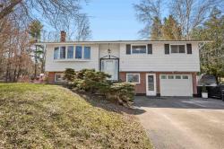 27 Cherrywood Drive Barre Town, VT 05641