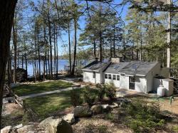 16 Ice House Point Fitzwilliam, NH 03447