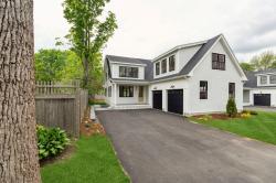 77 Meredith Way Portsmouth, NH 03801