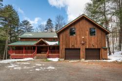 140 Sherwood Forest Road Londonderry, VT 05148