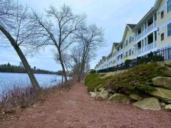 55 River Front Drive 323 Manchester, NH 03102