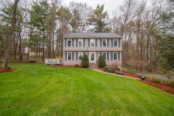 15 Hampshire Drive Derry, NH 03038