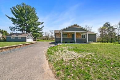 2370 Gall Avenue Maplewood, MN 55109
