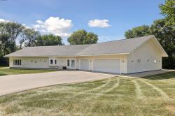 7301 W 106Th Street Bloomington, MN 55438