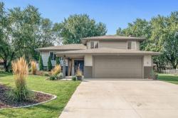 7617 84Th Avenue N Brooklyn Park, MN 55445