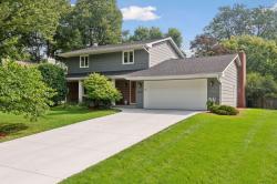 5909 Walnut Drive Edina, MN 55436