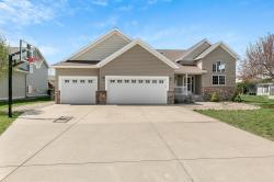 305 22Nd Avenue N Sartell, MN 56377