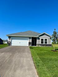 411 Tanner Drive Waverly, MN 55390