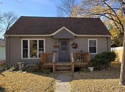 668 Collins Avenue Windom, MN 56101