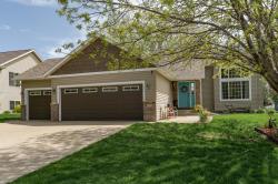 4673 White Pine Drive NW Rochester, MN 55901