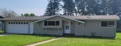 705 Verona Avenue Windom, MN 56101