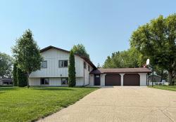 630 Cardinal Street Fairmont, MN 56031