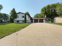 630 Cardinal Street Fairmont, MN 56031