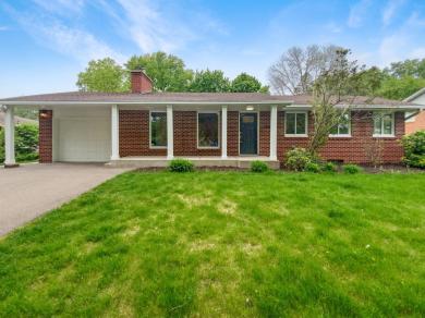 2583 Southlawn Drive Maplewood, MN 55109