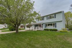 3415 Chalet View Lane NW Rochester, MN 55901