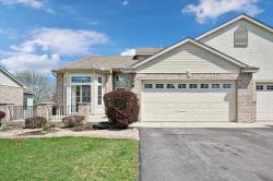 6913 Connelly Circle Savage, MN 55378